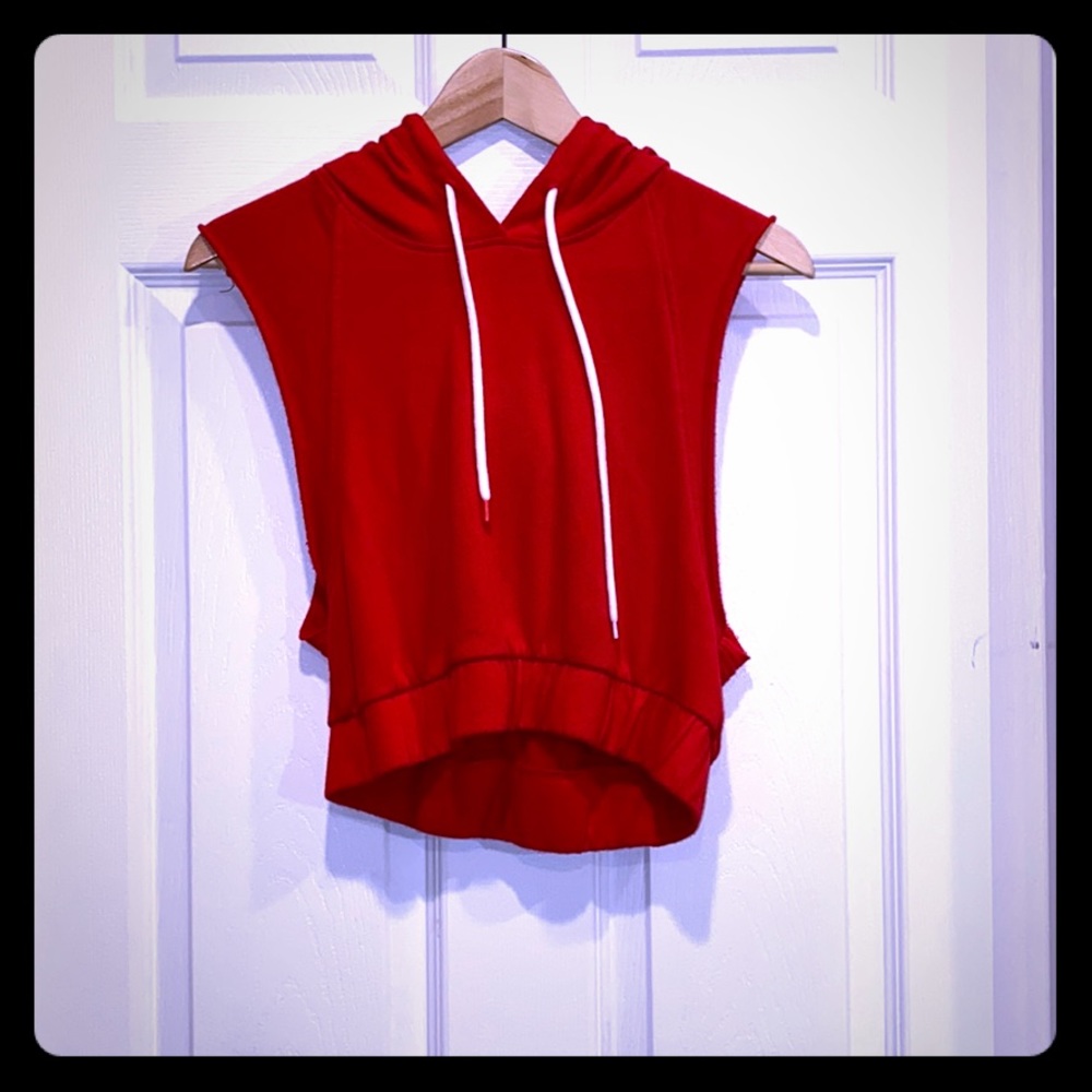 Cropped hoodie